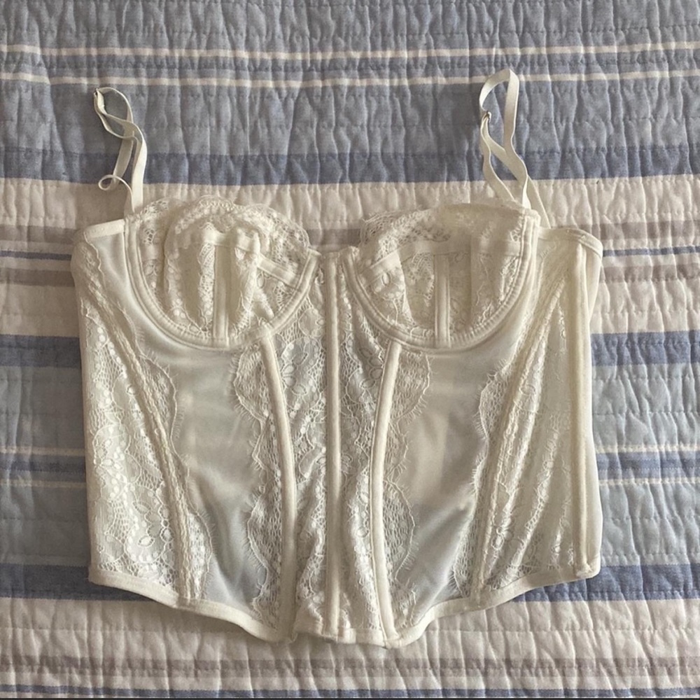 urban outfitters modern love corset